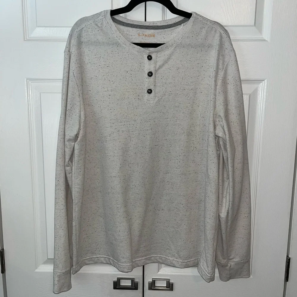 Beige Multi Color A-FRAME Long Sleeve Henley Size XL